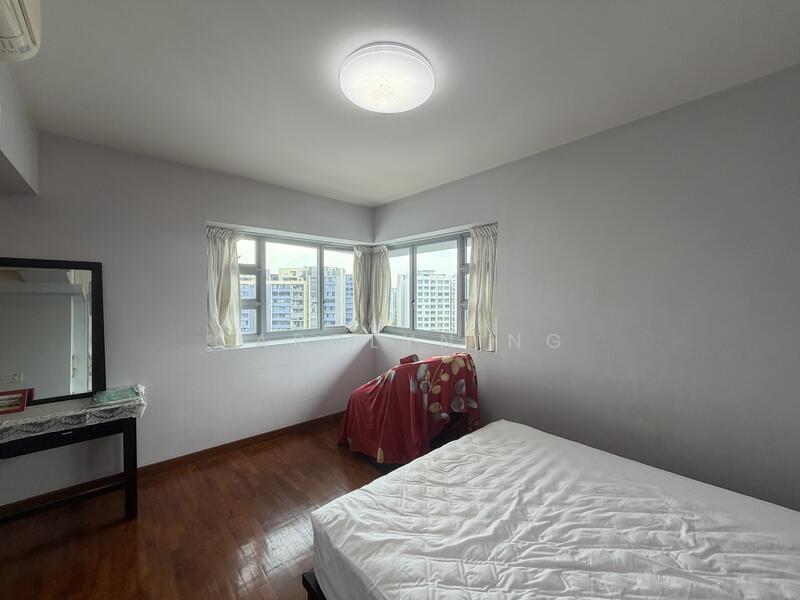 632B Punggol Drive Master Bedroom $1200