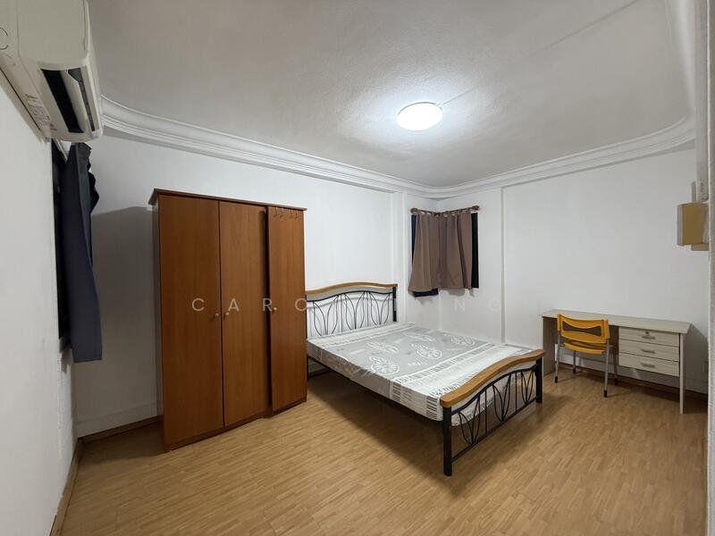 190B Rivervale Drive Master Room @ $1200