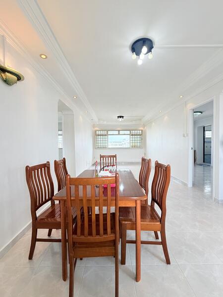 For Sale - 247 Simei Street 5