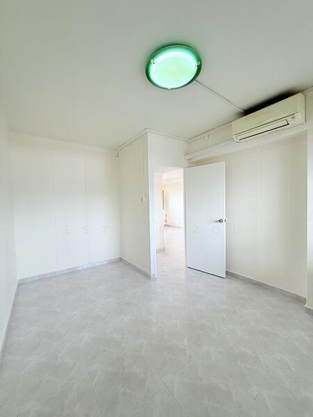 For Sale - 247 Simei Street 5