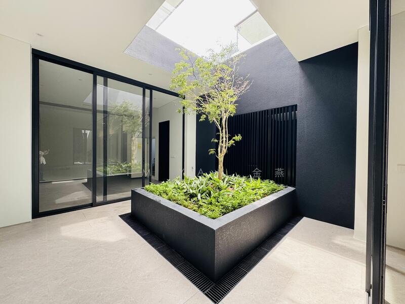 For Sale - Brand new & freehold bungalow, 4 levels with Lift, Pool & basement