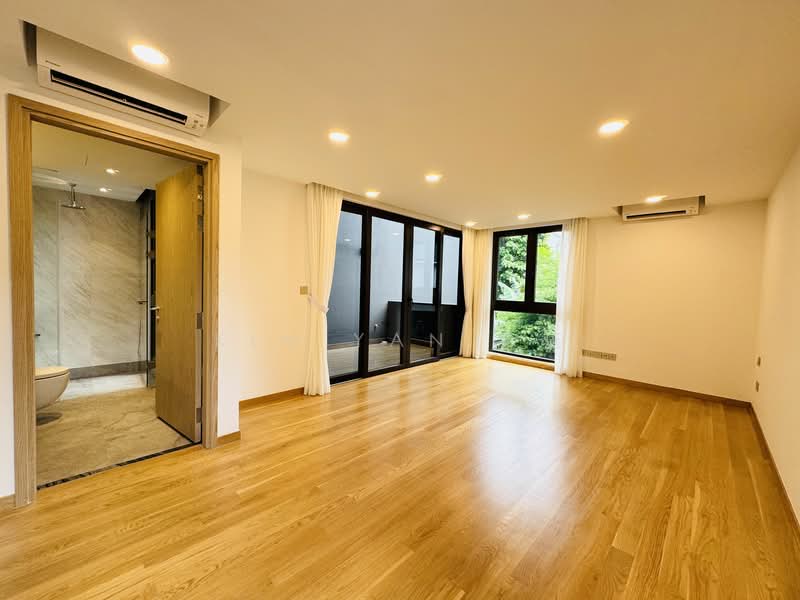 For Sale - Brand New & freehold with grandeur, 4 Levels with lift, beautiful swimming Pool & landscaping