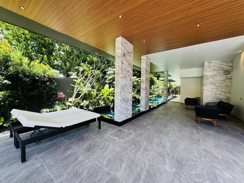 Brand New & freehold with grandeur, 4 Levels with lift, beautiful swimming Pool & landscaping, Walk to Stevens MRT, call 8130 3636 to view, 7 Bedrooms, 7,441 sqft, Semi-Detached House For Sale, by Kim Yan 金燕, 60194813 - PropertyGuru.com.sg