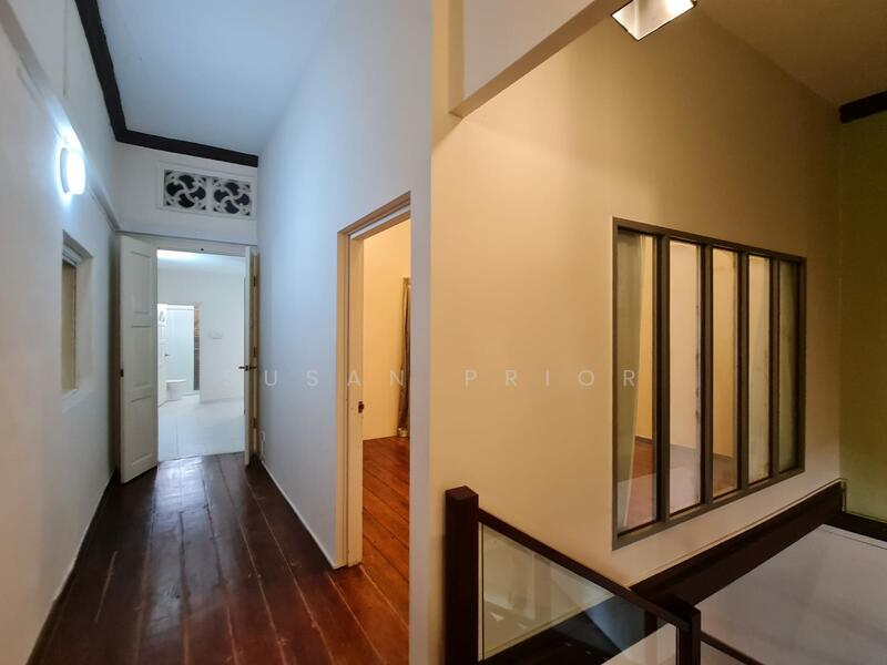 For Sale - Charm of The Courtyard Conserved! Geylang 4+1