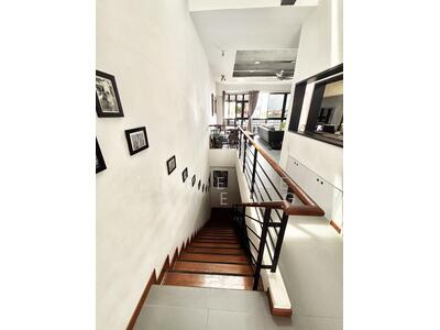 For Sale - Cascadale