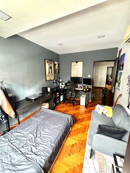 Spacious 3rd Bedroom