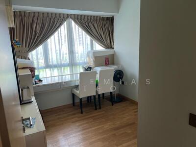 For Rent - Livia