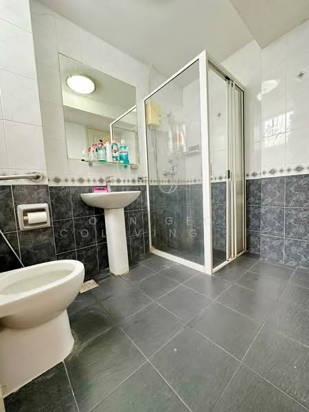 Elias Green, 9 Elias Road, Room Rental, 200 sqft, Condominium For Rent, by David, 60195534 - Bathroom - PropertyGuru.com.sg