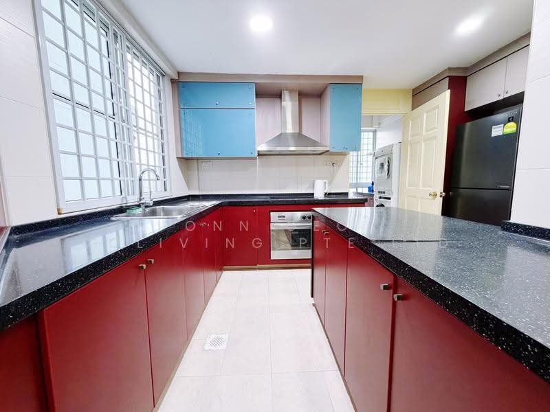 Elias Green, 9 Elias Road, Pasir Ris / Tampines, Room Rental, 200 sqft, Condominium For Rent, by David, 60195534 - Kitchen - PropertyGuru.com.sg