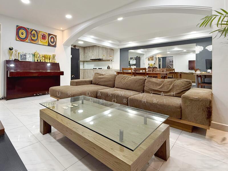 For Sale - 795 Woodlands Drive 72