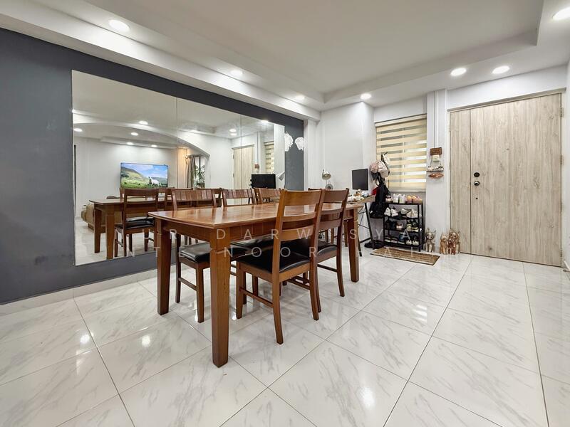 For Sale - 795 Woodlands Drive 72