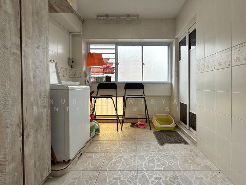 For Sale - 795 Woodlands Drive 72