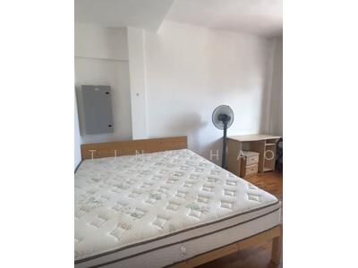 For Rent - Duku Road