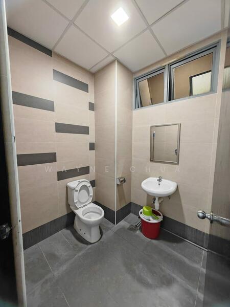 Ark @ Gambas, 7 Gambas Avenue, 220 sqft, Light Industrial (B1) For Rent, by Wayne Chua, 60195615 - Bathroom - CommercialGuru.com.sg