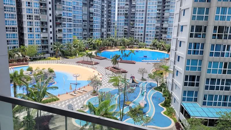 Waterview, 77 Tampines Avenue 1, 2 Bedrooms, 936 sqft, Condominium For Sale, by Joe Tan, 60195661 - Pool view from Balcony - PropertyGuru.com.sg