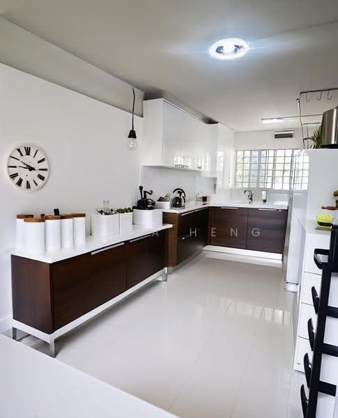 180 Ang Mo Kio Avenue 5, 180 Ang Mo Kio Avenue 5, Ang Mo Kio / Bishan / Thomson, 2 Bedrooms, 721 sqft, HDB Flat For Sale, by Maria Heng, 60195683 - Kitchen - PropertyGuru.com.sg