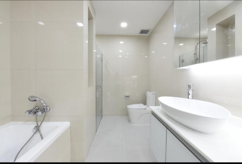 For Rent - Nassim Jade