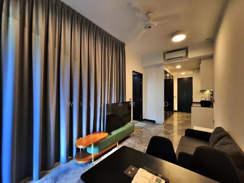 Midtown Bay, 120 Beach Road, Beach Road / Bugis / Rochor, 1 Bedroom, 527 sqft, Condominium For Sale, by William Oo, 60195829 - Living Room - PropertyGuru.com.sg