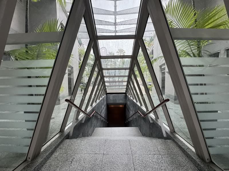 Nassim Jade, 3 Nassim Road, 3 Bedrooms, 2,400 sqft, Condominium For Rent, by Carrie Chin, 60195836 - Entrance - PropertyGuru.com.sg