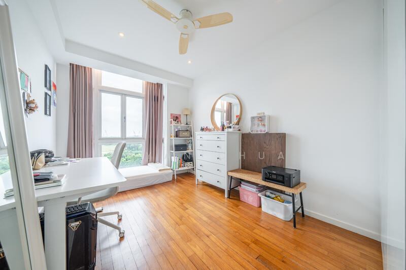 For Sale - Sanctuary Green