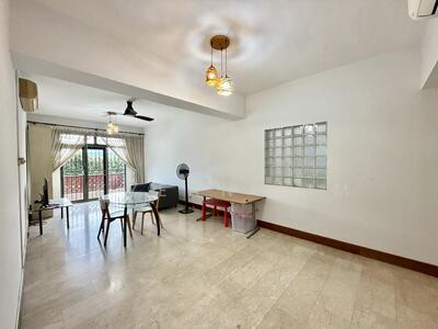 For Rent - Seletaris