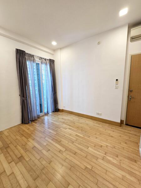 For Sale - Palm Spring