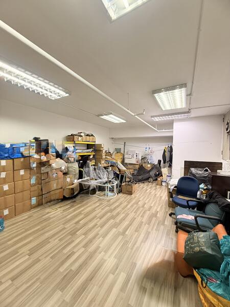 Wcega Plaza, 1 Bukit Batok Crescent, 2,562 sqft, Light Industrial (B1) For Sale, by Ziwei Chin 陳紫薇, 60195864 - CommercialGuru.com.sg