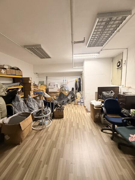 Wcega Plaza, 1 Bukit Batok Crescent, 2,562 sqft, Light Industrial (B1) For Sale, by Ziwei Chin 陳紫薇, 60195864 - CommercialGuru.com.sg