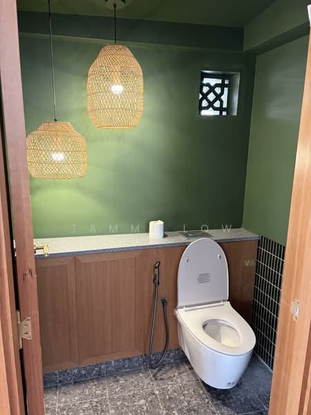 Dickson road, , 1,000 sqft, Shop / Shophouse For Rent, by Tammi Low, 60195929 - Bathroom - CommercialGuru.com.sg