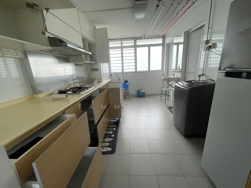 503 Bedok North Street 3, 503 Bedok North Street 3, 2 Bedrooms, 635 sqft, HDB Flat For Rent, by Tammy Ho, 60195998 - Kitchen - PropertyGuru.com.sg