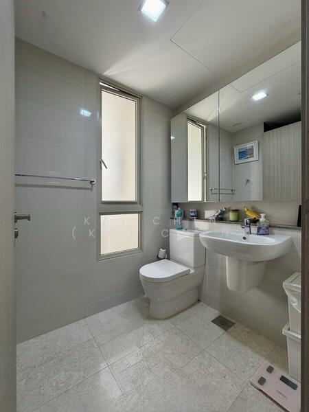 Common Bath - #PropertyPartners
