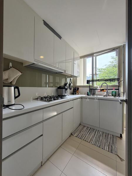Enclosed Kitchen - #PropertyPartners