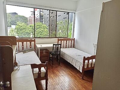 For Rent - Sin Thai Hin Building