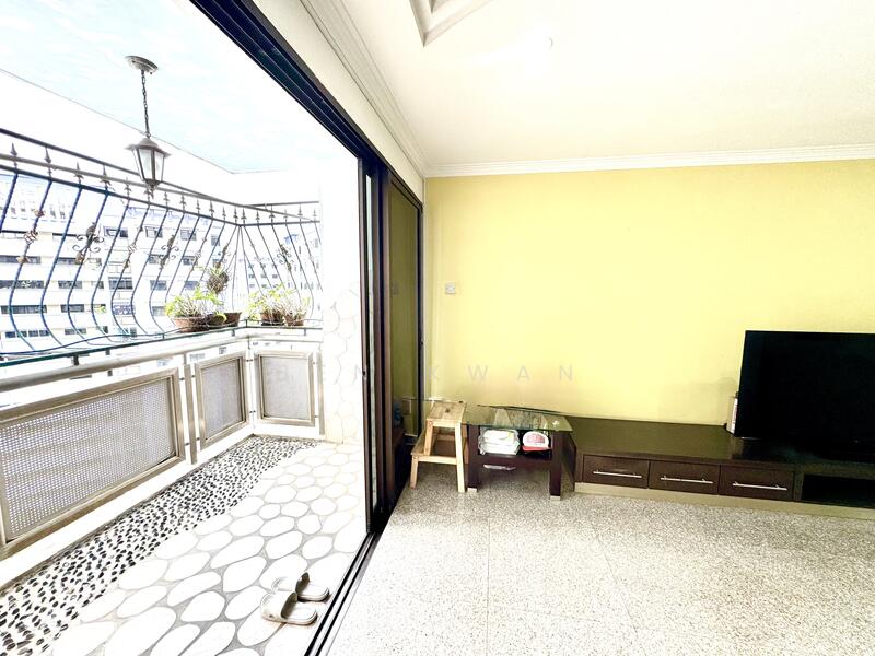 For Sale - 200B Sengkang East Road