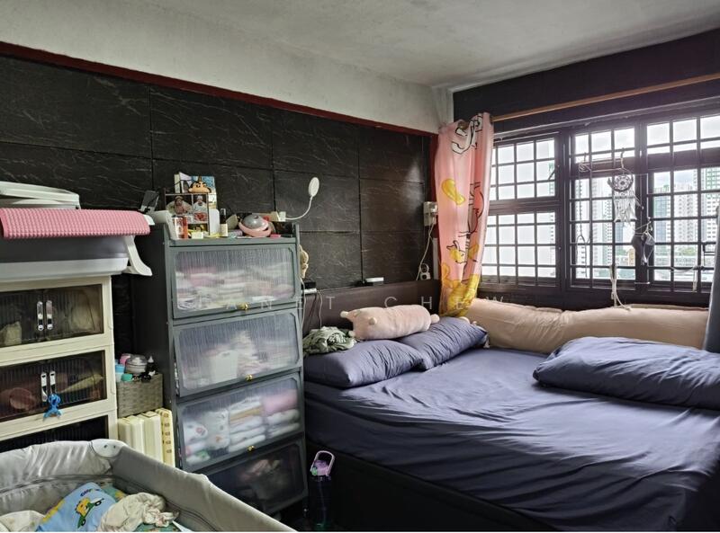 1st Bedroom can see woodlands mrt