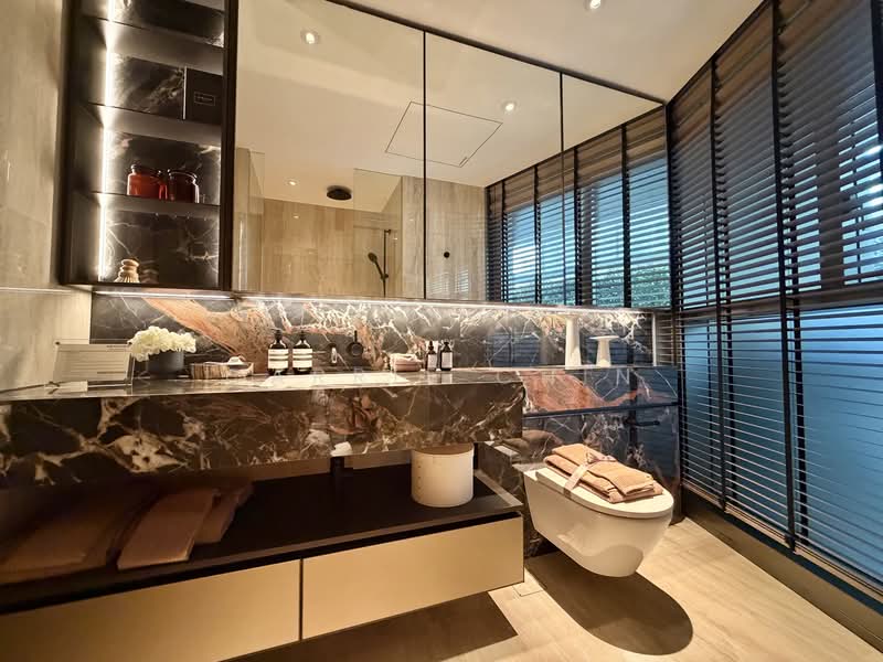 Newport Residences, 80 Anson Road, 4 Bedrooms, 2,067 sqft, Condominium For Sale, by Carrie Chin, 60196188 - Bathroom - PropertyGuru.com.sg