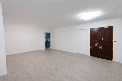 For Sale - 960 Hougang Avenue 9