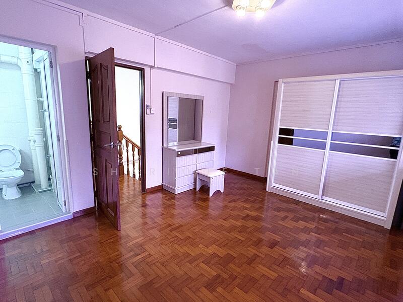 For Sale - 107 Gangsa Road