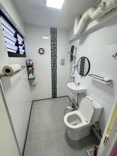 For Sale - 347 Woodlands Avenue 3