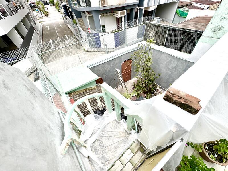 For Sale - 32 LORONG 24A GEYLANG