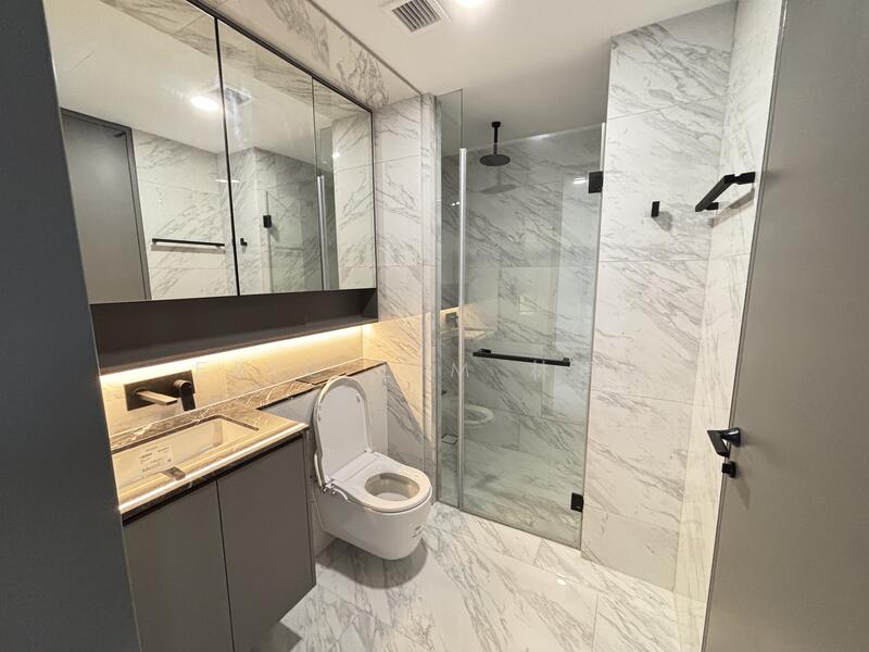 The Landmark, 173 Chin Swee Road, 1 Bedroom, 495 sqft, Condominium For Rent, by Eric Lim 林勇合, 60196666 - Bathroom - PropertyGuru.com.sg