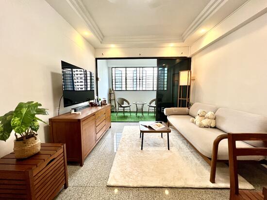 For Sale - 413 Sembawang Drive