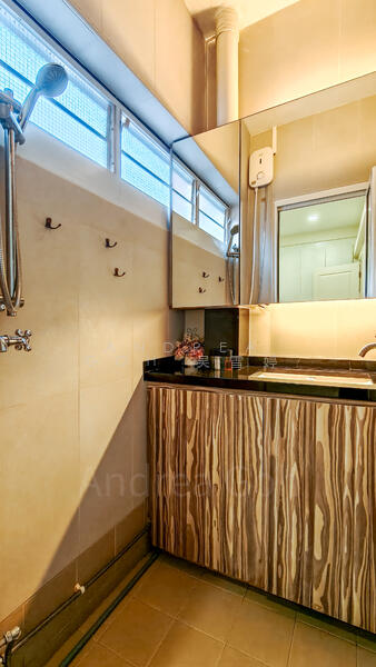 For Sale - 41 Holland Drive