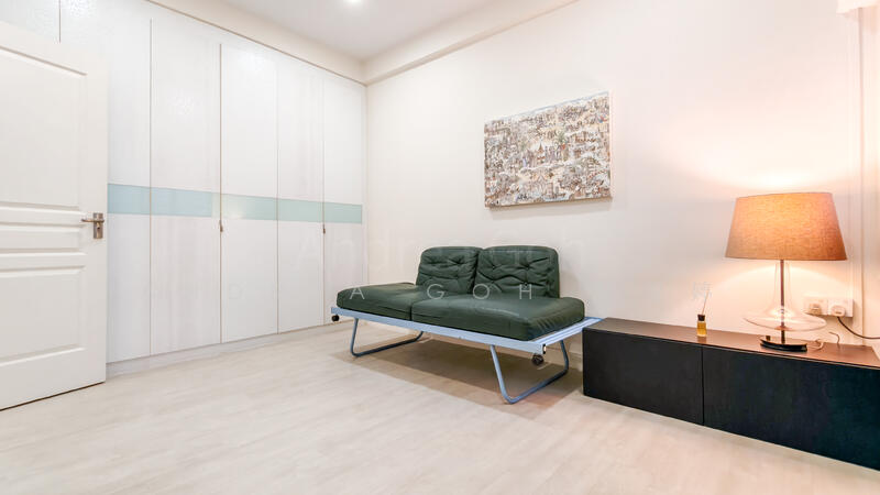 For Sale - 41 Holland Drive