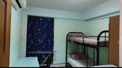 For Rent - 102 Henderson Crescent