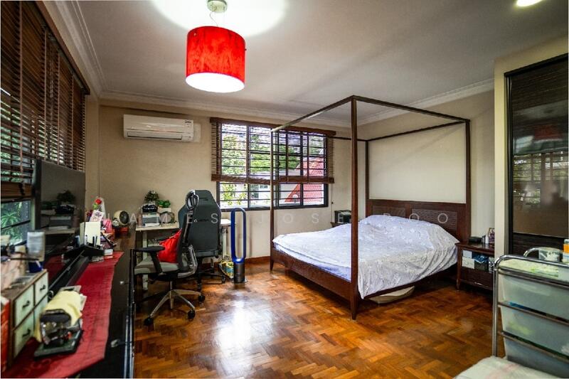 For Sale - Lengkong Empat