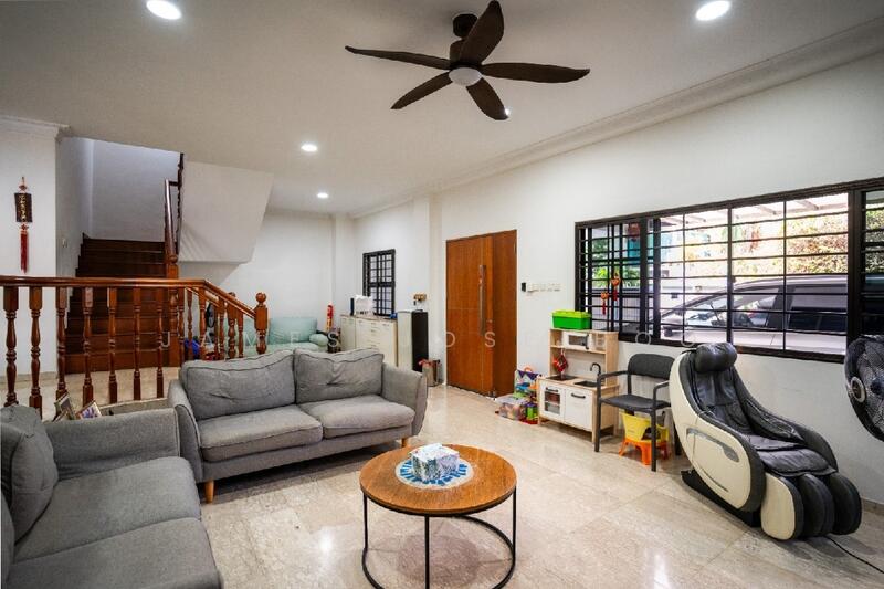 For Sale - Lengkong Empat