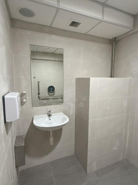 Food Ascent, 45 Tuas South Avenue 1, 2,573 sqft, Factory / Workshop (B2) For Rent, by Charlyn Wang, 60197032 - Bathroom - CommercialGuru.com.sg