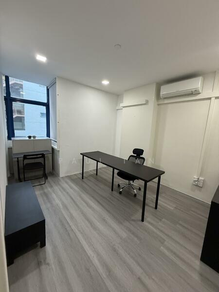 Heng Loong Building, 61 Bukit Batok Crescent, 138 sqft, Office For Rent, by Paul Tan, 60197099 - CommercialGuru.com.sg