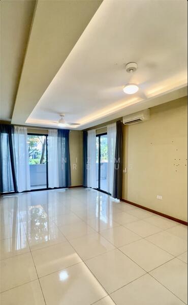 Vue 8 Residence Condominium For Sale at S$ 2,478,000 | PropertyGuru Singapore